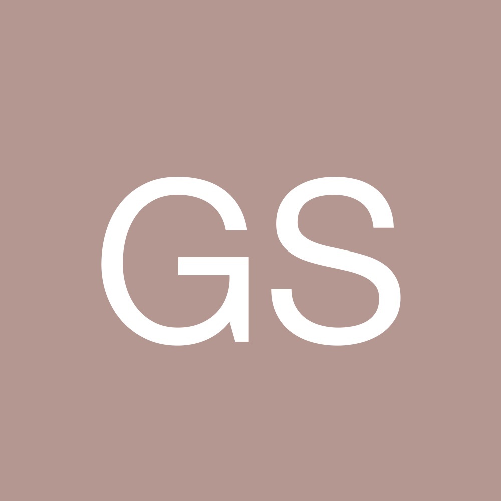 Meet your Posher, Georgiana